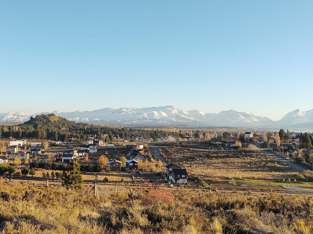 Lote vista panoramica lago Nahuel Huapi y Cordillera en Barrio Privado Barrancas de Dina Huapi L.94 venta a 15 km de Bariloche.