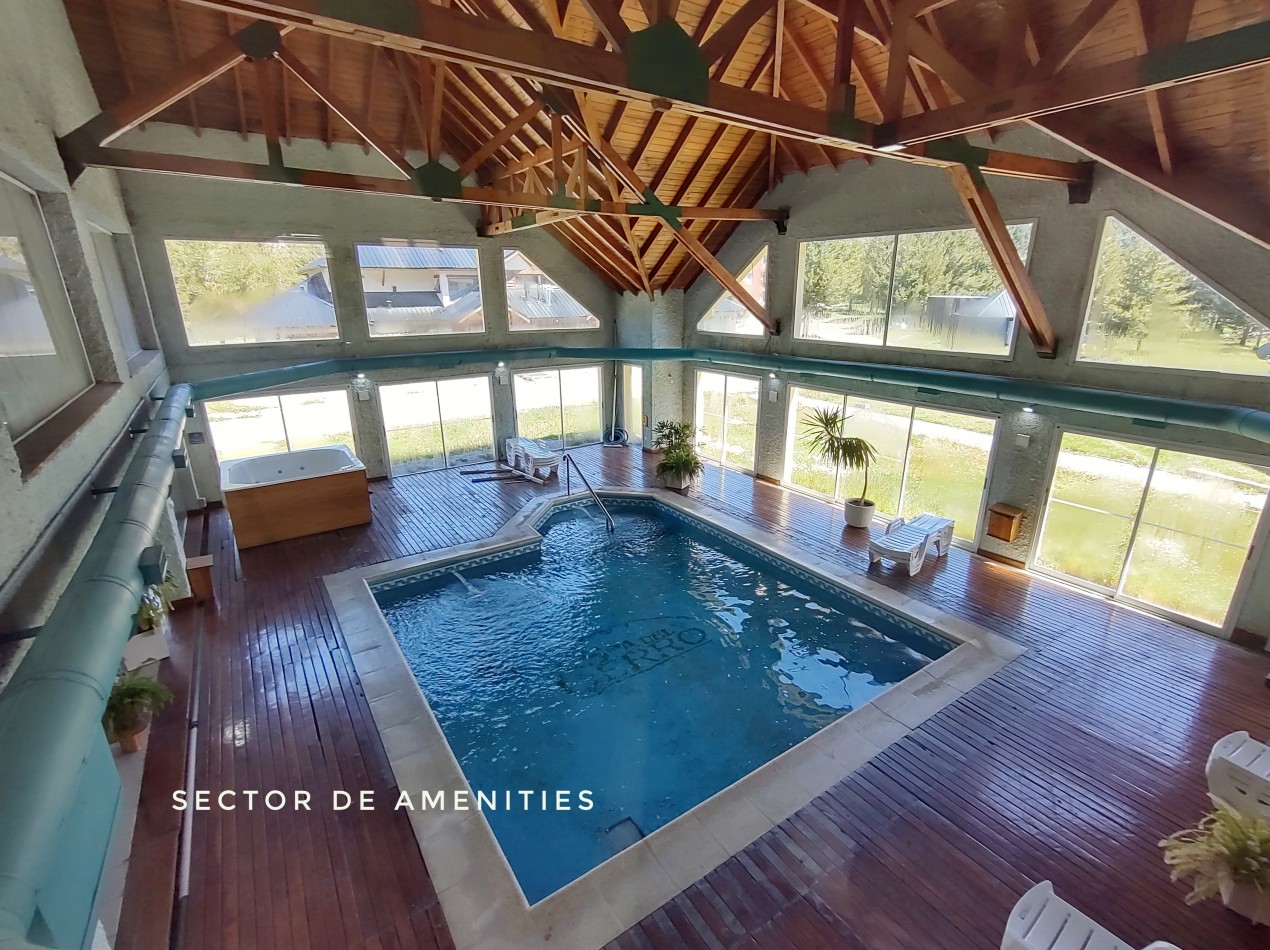 Departamento amoblado en Village Condo, Villa Catedral edif con spa, piscina cubierta gimnasio, jacuzzi. En venta apto turismo. Bariloche