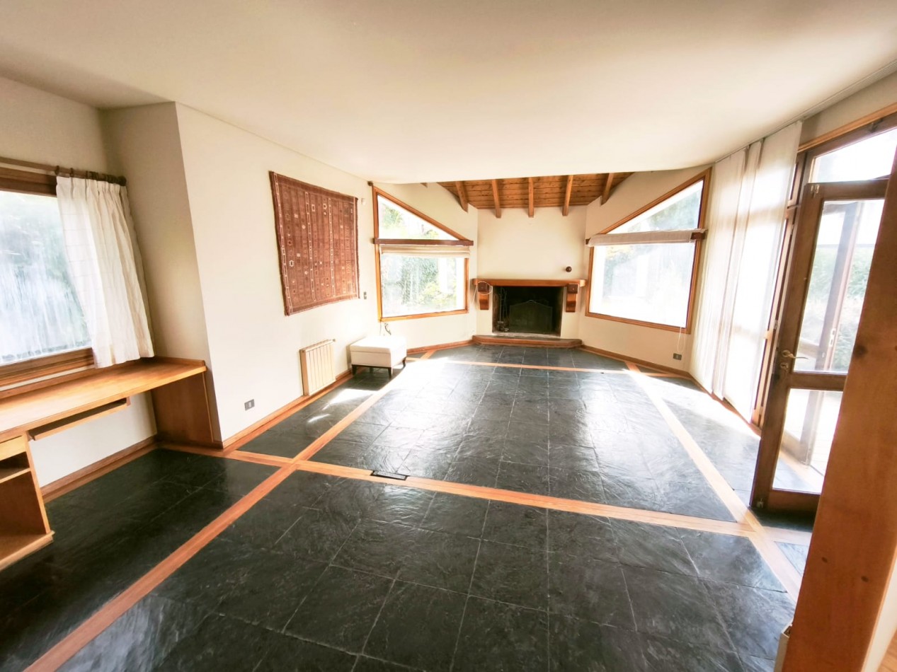 Casa 7 ambientes en Barrio Belgrano exclusiva zona residencial 