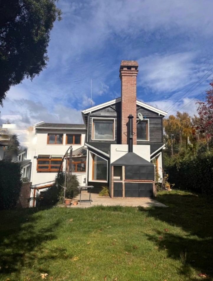 Casa 7 ambientes en Barrio Belgrano exclusiva zona residencial 