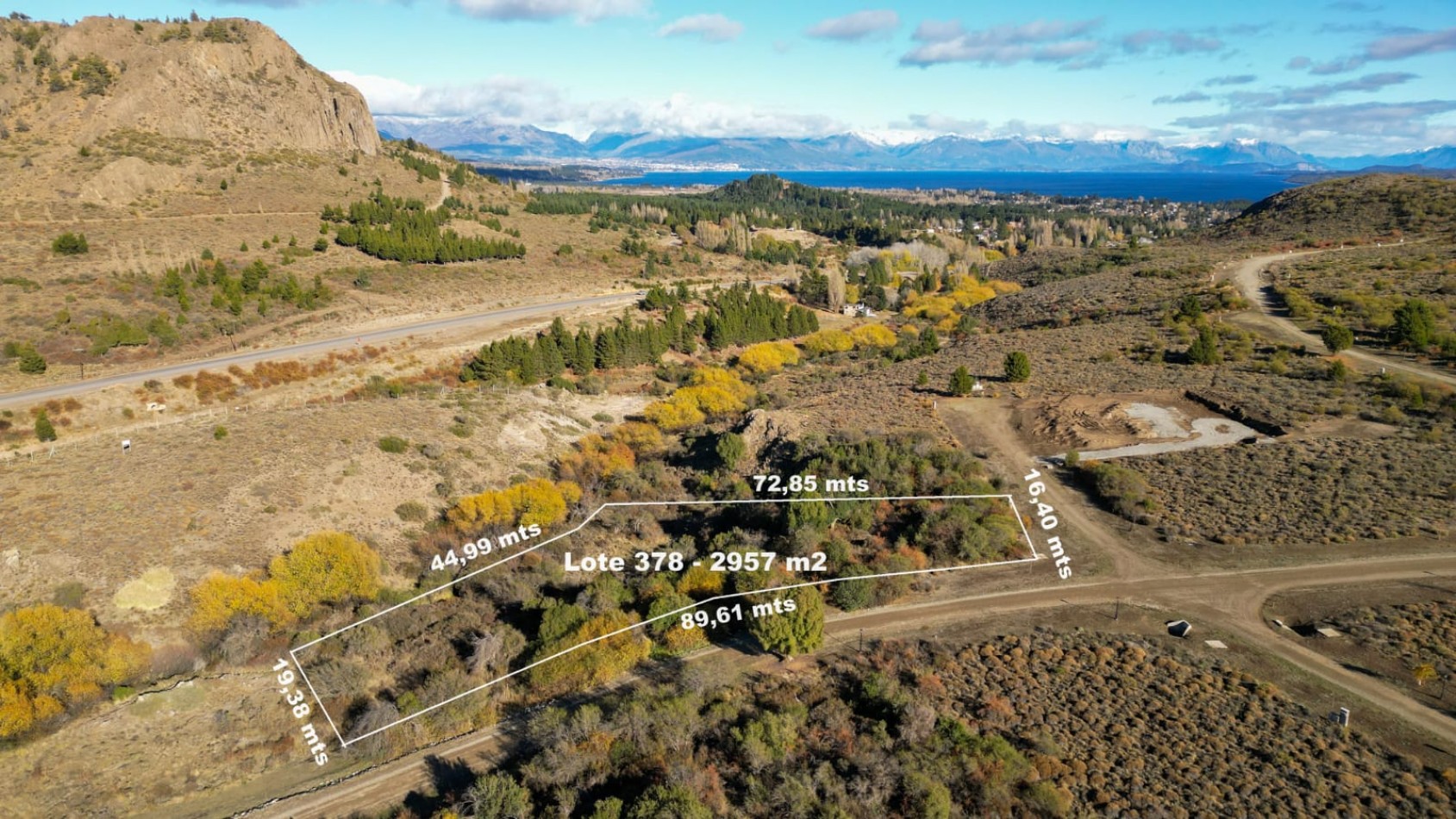 Barrancas de Dina Huapi lote 378 barrio privado a 15 km de Bariloche vigilancia plano vistas amenities tenis SUM