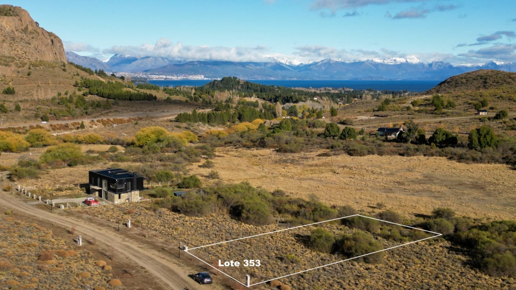 Barrancas de Dina Huapi lote 353 barrio privado a 15 km de Bariloche vigilancia plano vistas amenities tenis SUM