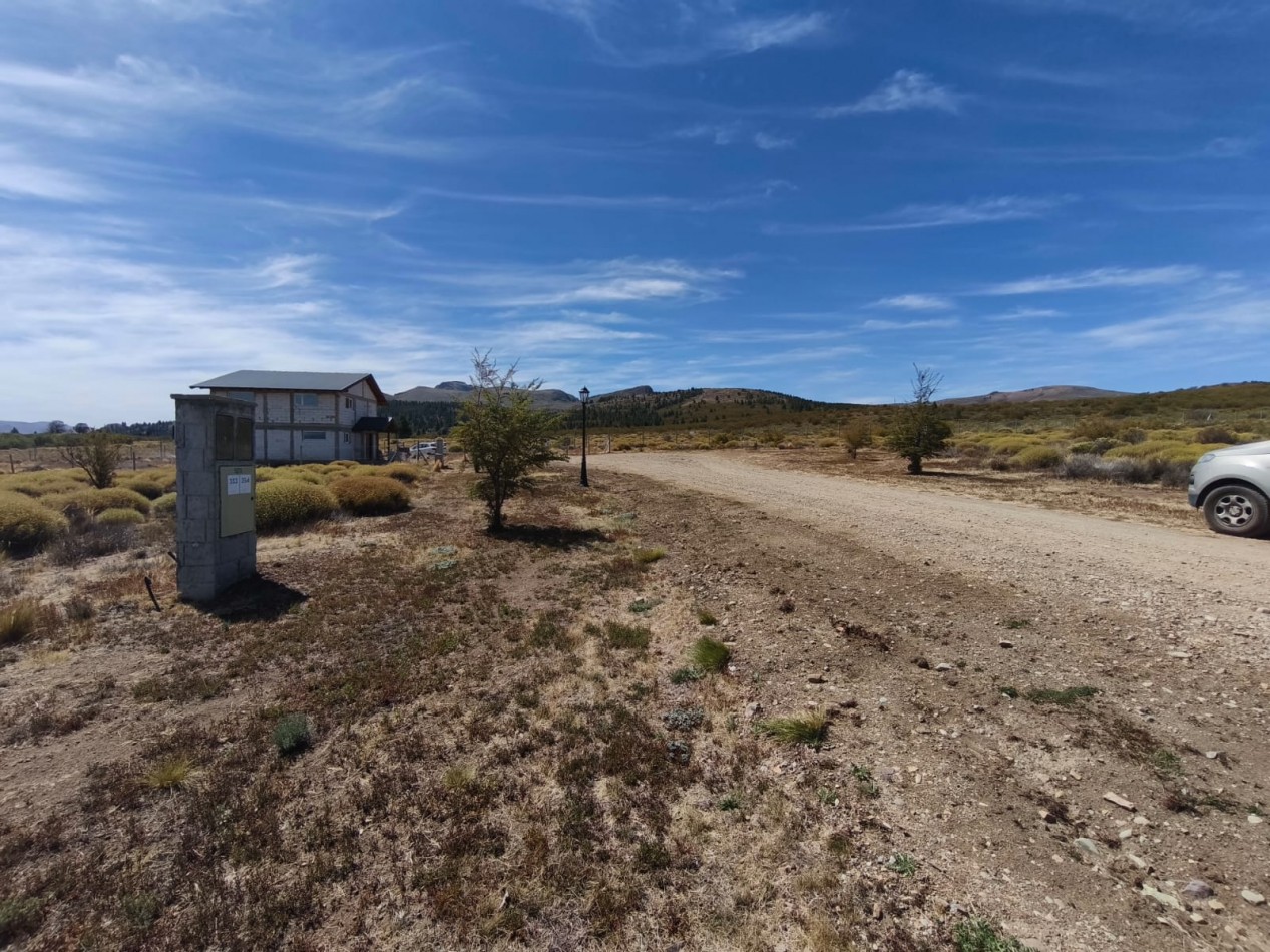 Barrancas de Dina Huapi lote 353 barrio privado a 15 km de Bariloche vigilancia plano vistas amenities tenis SUM