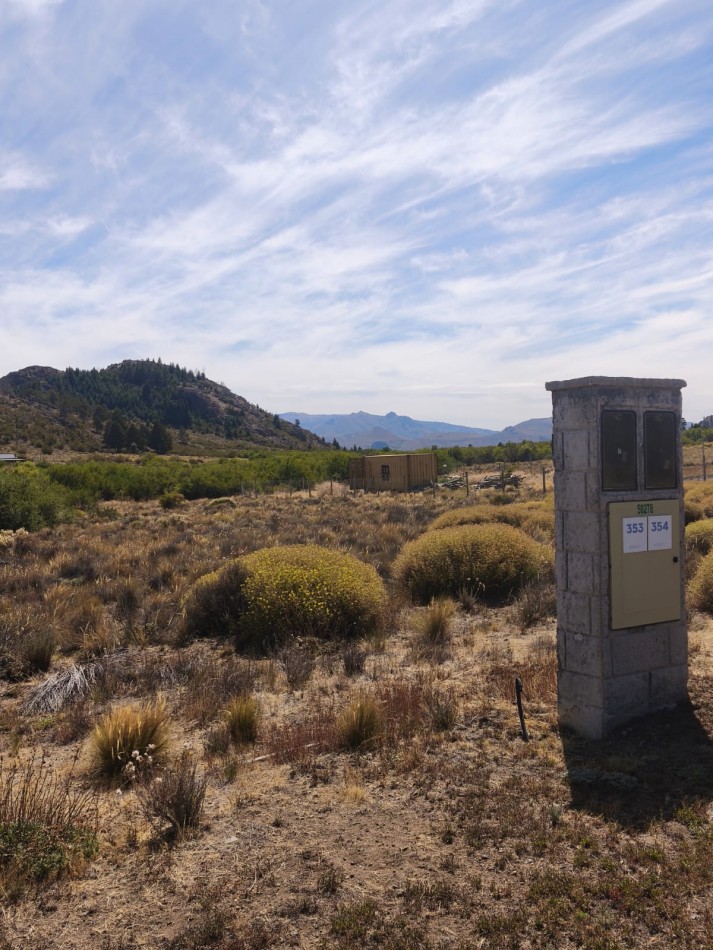 Barrancas de Dina Huapi lote 353 barrio privado a 15 km de Bariloche vigilancia plano vistas amenities tenis SUM