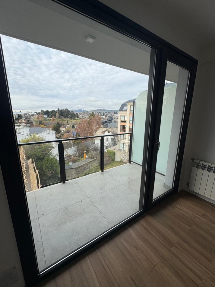 Departamentos en alquiler permanente a estrenar Barrio Belgrano Bariloche de 1 y 2 ambientes con o sin cochera 