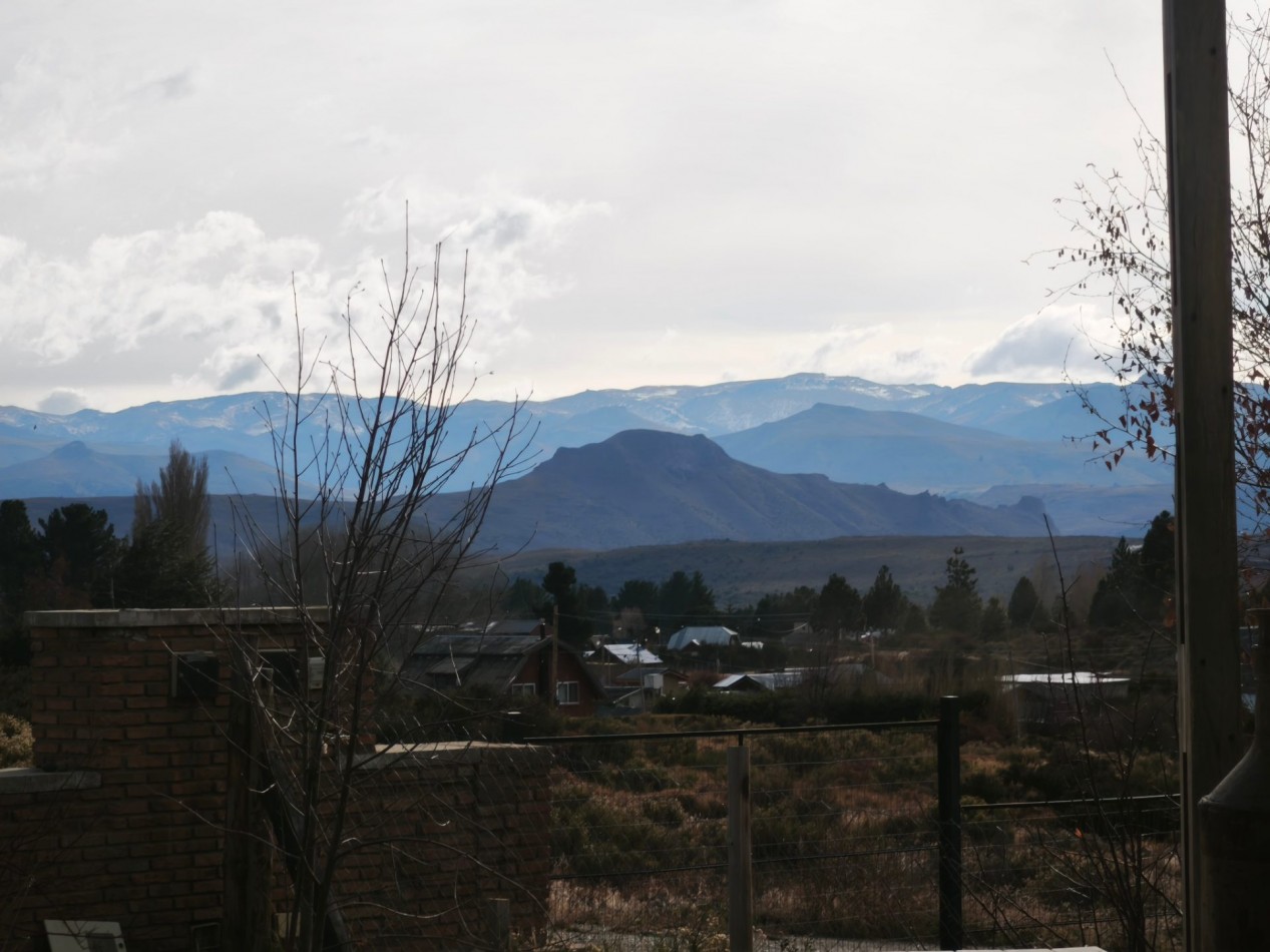 Casa en una planta Dina Huapi // con vista al Cerro Villegas