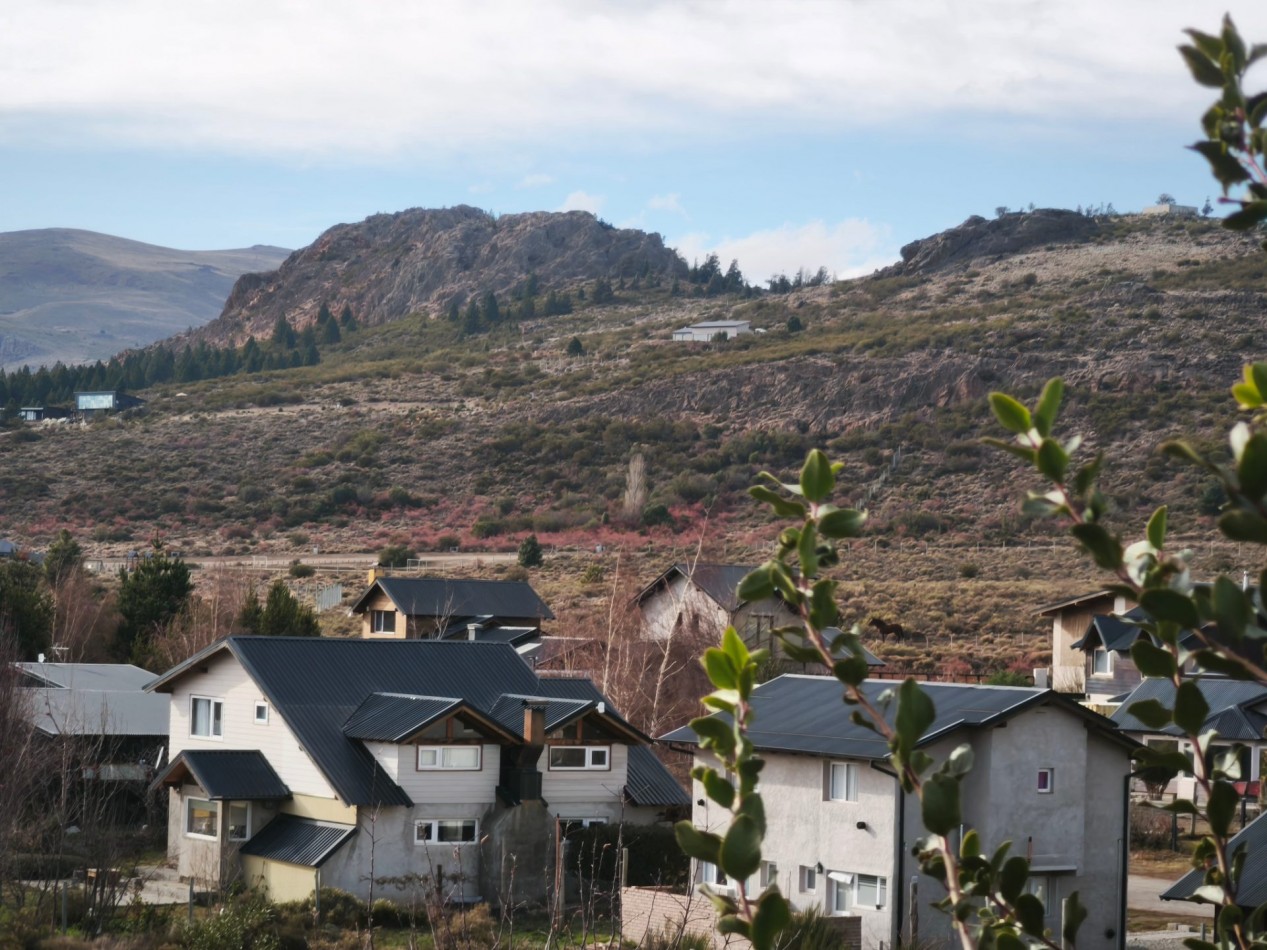 Casa en una planta Dina Huapi // con vista al Cerro Villegas