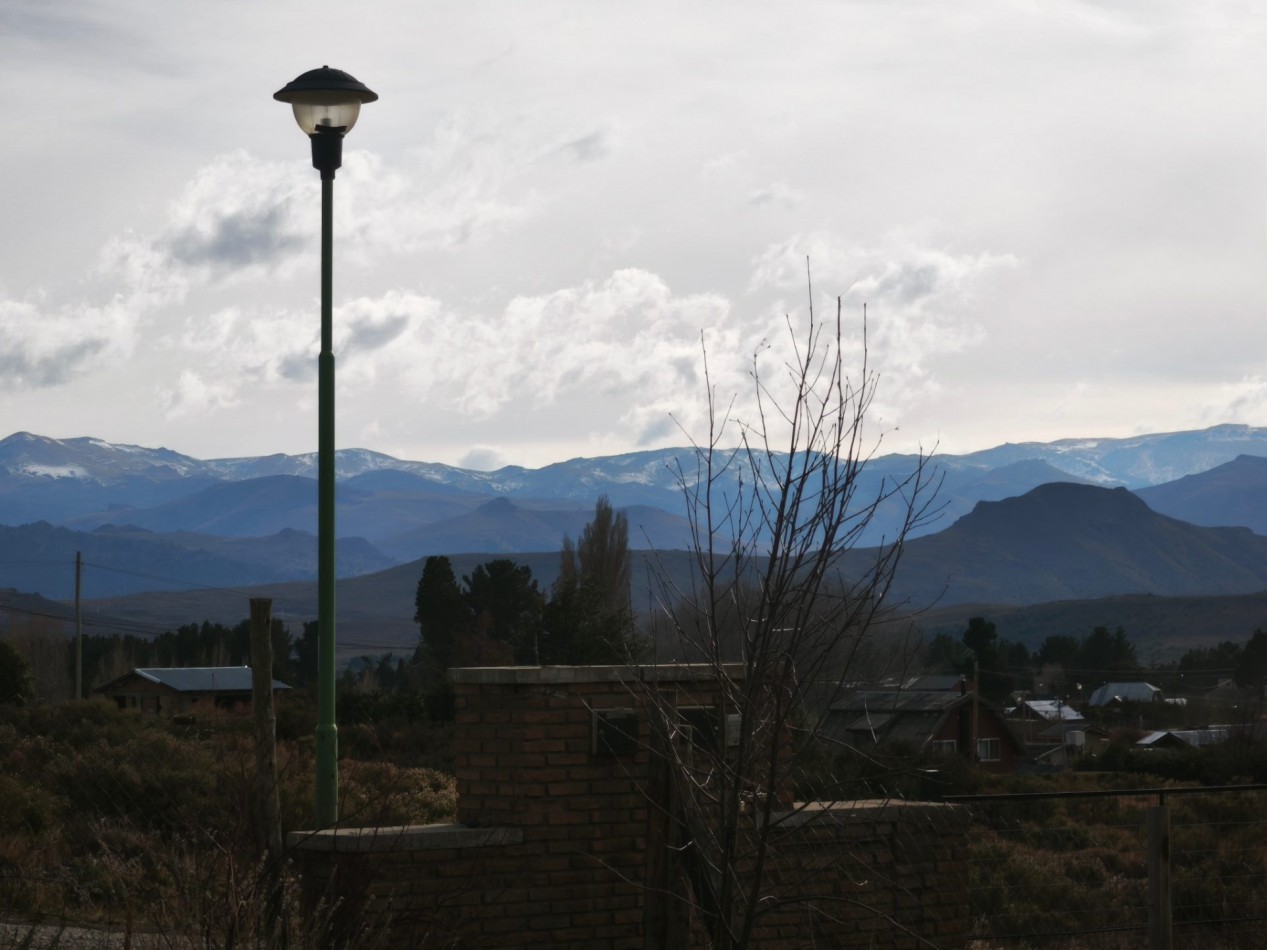 Casa en una planta Dina Huapi // con vista al Cerro Villegas