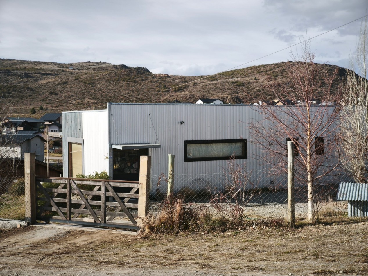 Casa en una planta Dina Huapi // con vista al Cerro Villegas