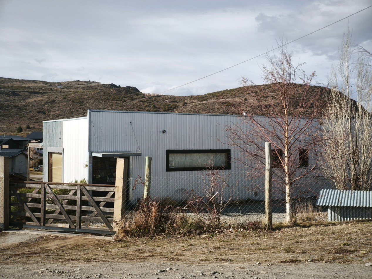 Casa en una planta Dina Huapi // con vista al Cerro Villegas