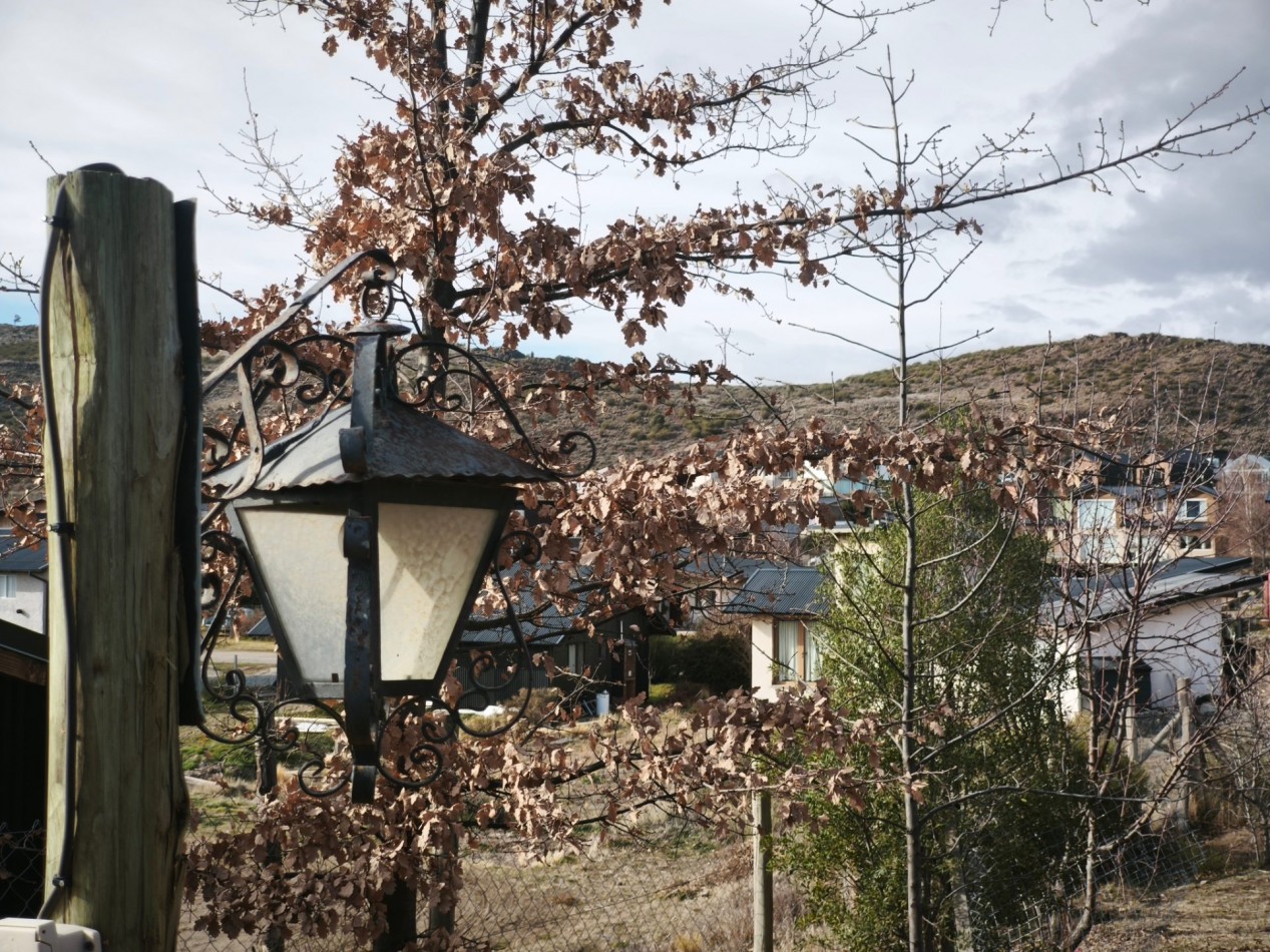 Casa en una planta Dina Huapi // con vista al Cerro Villegas