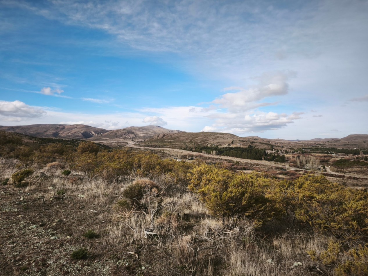 Barrancas de Dina Huapi lote 290 barrio privado a 15 km de Bariloche vigilancia plano vistas amenities tenis SUM