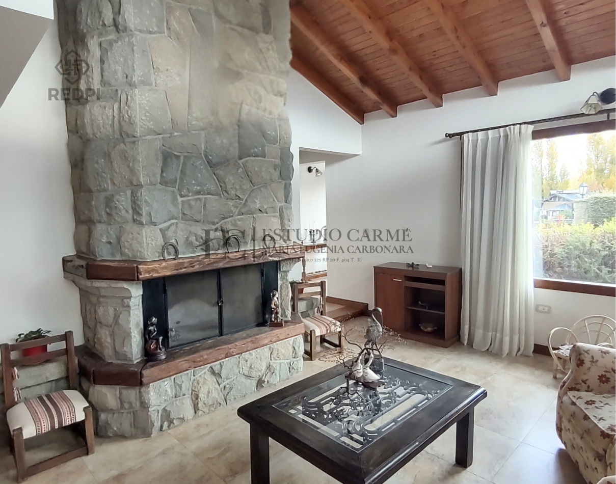 Casa 6 amb mas amplio quincho o depto con garage en Dina Huapi a 15 km de Bariloche zona residencial jardin