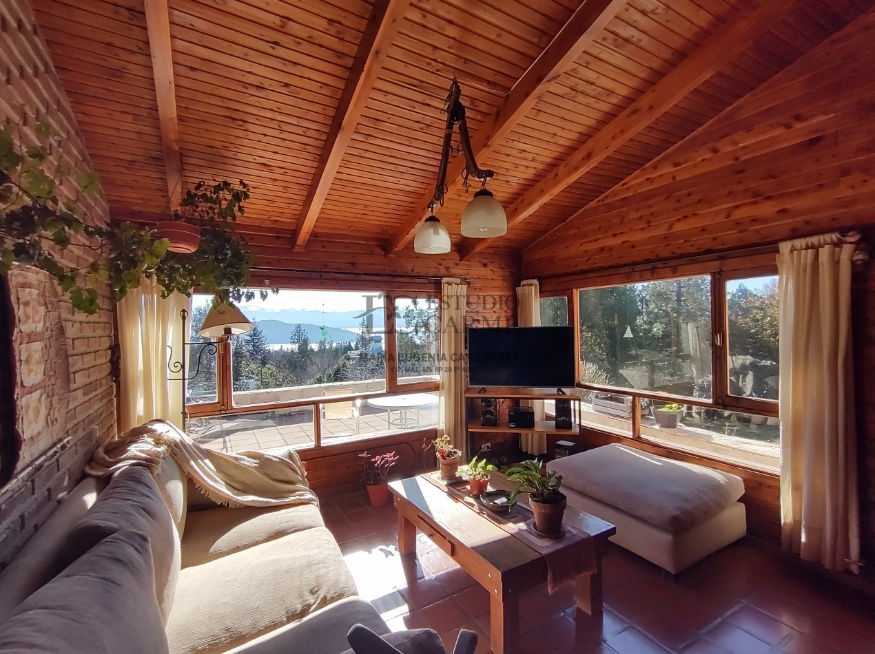 Vista al lago en San Ignacio del Cerro, Bariloche, con factibilidad para seguir construyendo