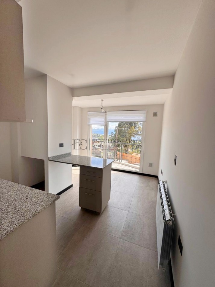 A estrenar apto turismo con vista al lago en Barrio Jardin Botanico Bariloche ideal inversion