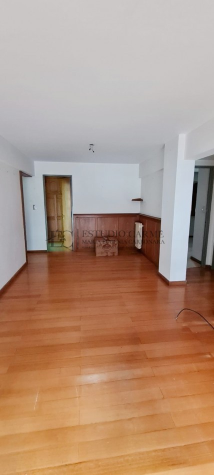 Depto 3 ambientes con baulera en el centro de Bariloche en venta apto credito hipotecario UVA