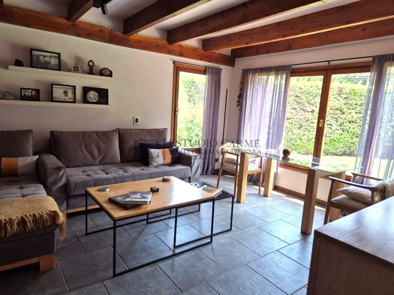 Casa + depto anexo en Barrio La Cascada de Bariloche. Alt. Bustillo Km 6 ideal vivienda y renta turistica venta inversion