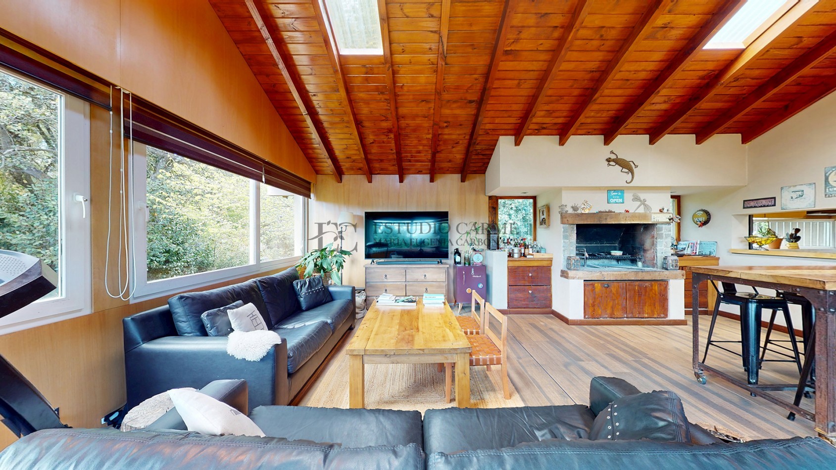 Amplia casa con pileta en La Cascada, Bariloche, en venta