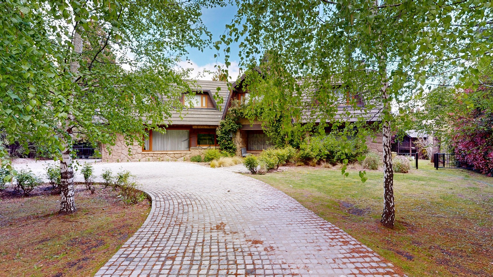 Exclusiva propiedad en Arelauquen Golf & Country Club casa en venta Bariloche