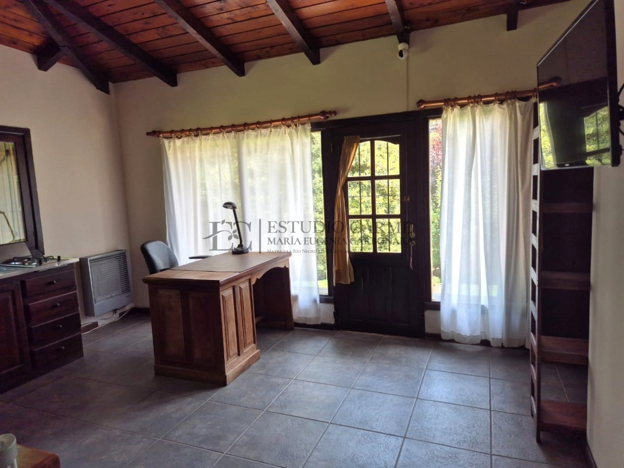 Casa + depto anexo en Barrio La Cascada de Bariloche. Alt. Bustillo Km 6 ideal vivienda y renta turistica venta inversion