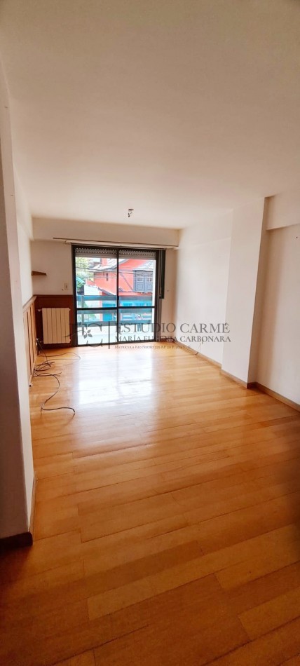 Depto 3 ambientes con baulera en el centro de Bariloche en venta apto credito hipotecario UVA