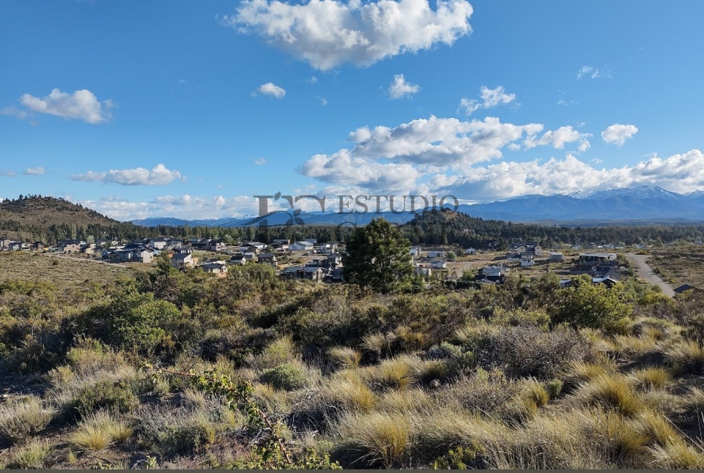 Lote vista panoramica lago Nahuel Huapi y Cordillera en Barrio Privado Barrancas de Dina Huapi L.94 venta a 15 km de Bariloche.