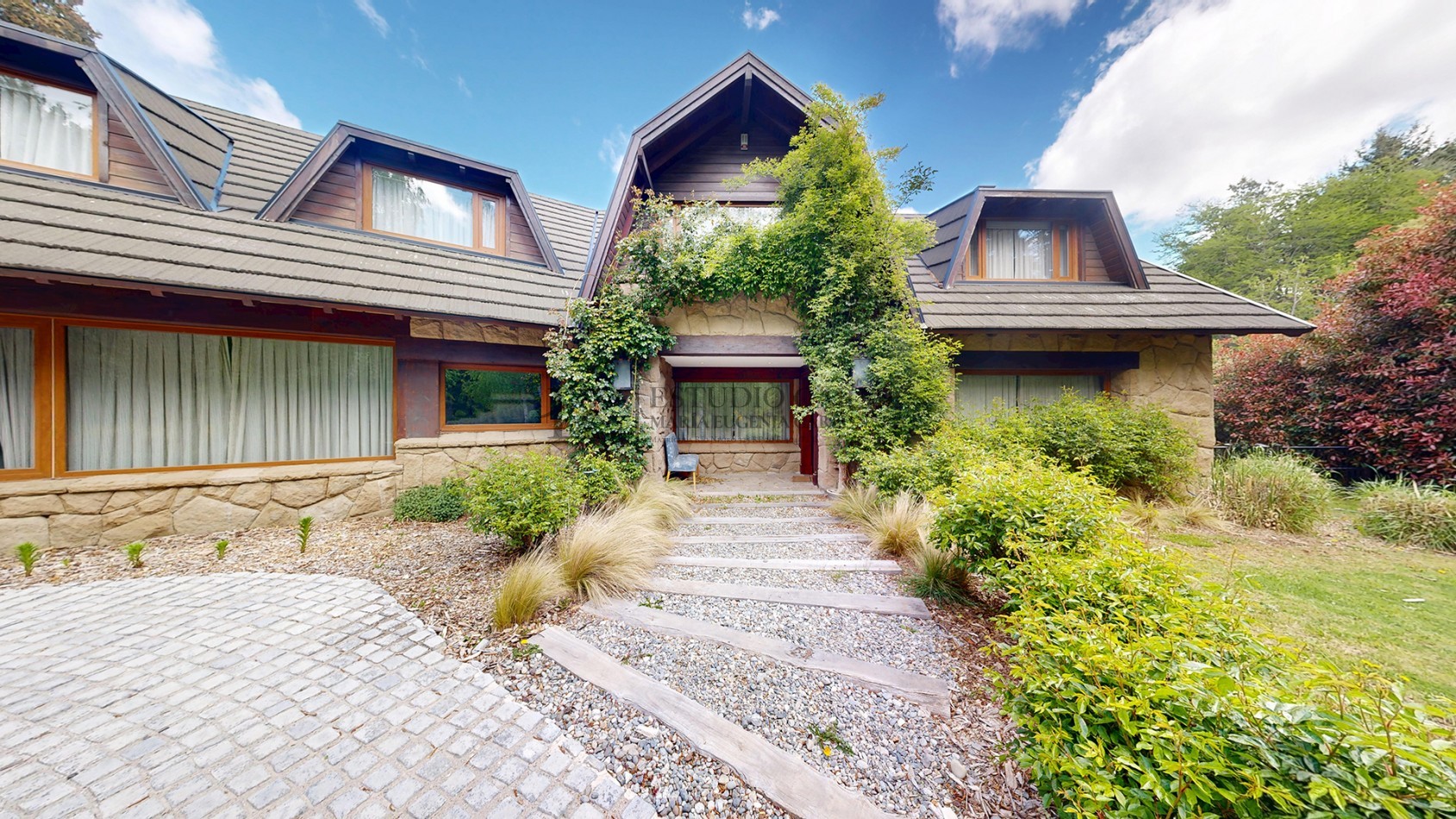 Exclusiva propiedad en Arelauquen Golf & Country Club casa en venta Bariloche