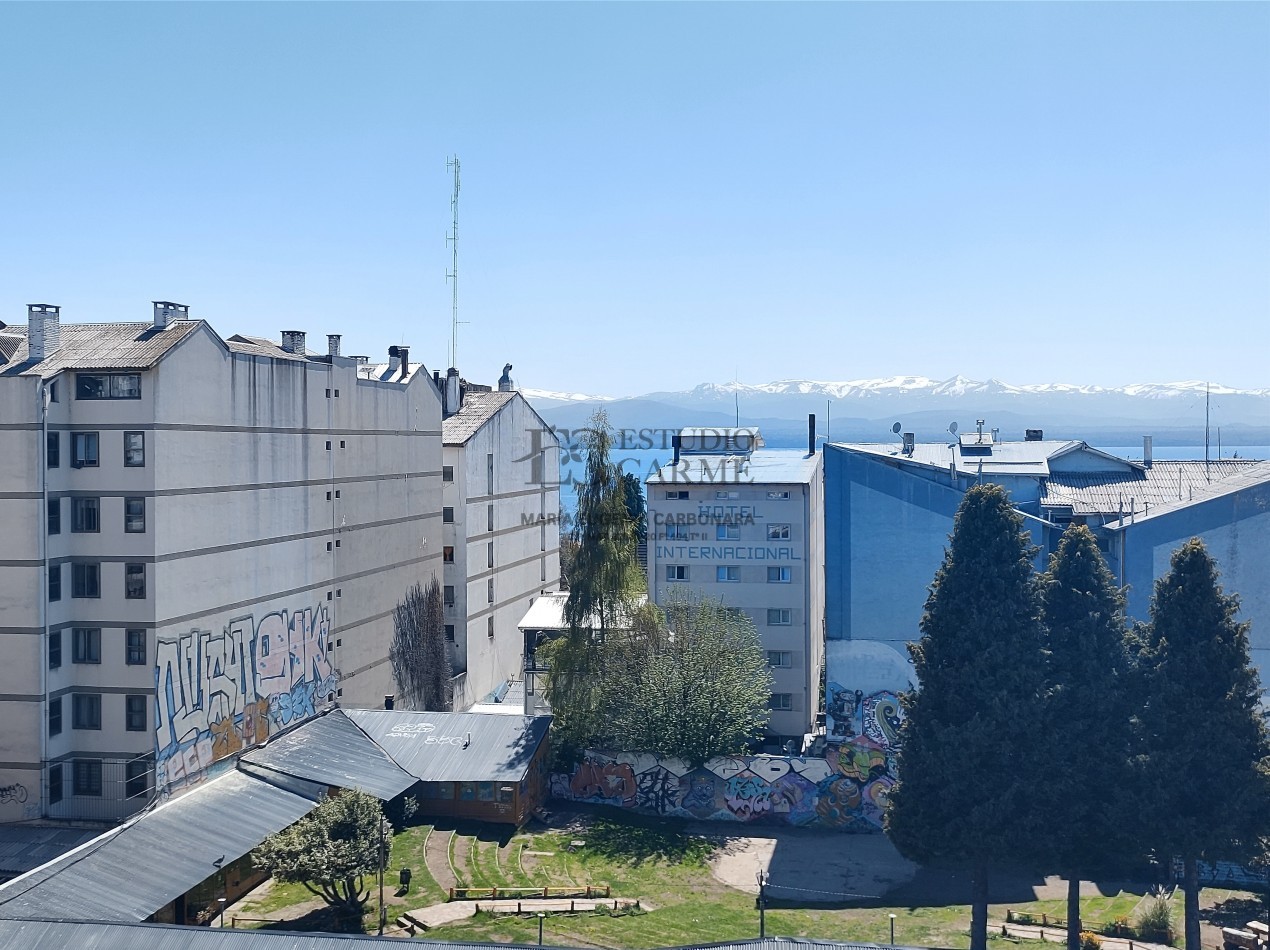 Semipiso duplex 2 suites en venta en el centro de Bariloche