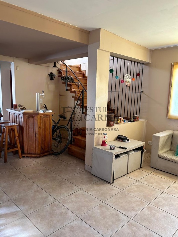 Casa 4 ambientes con quincho/garage en San Ignacio del Cerro 