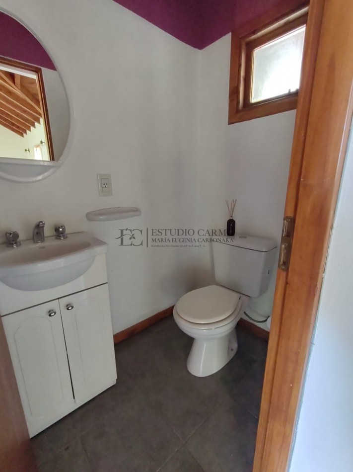Casa 4 ambientes con vista a 100 m de Pioneros km 6, Bariloche en venta apto credito hipotecario UVA lote propio orientacion norte