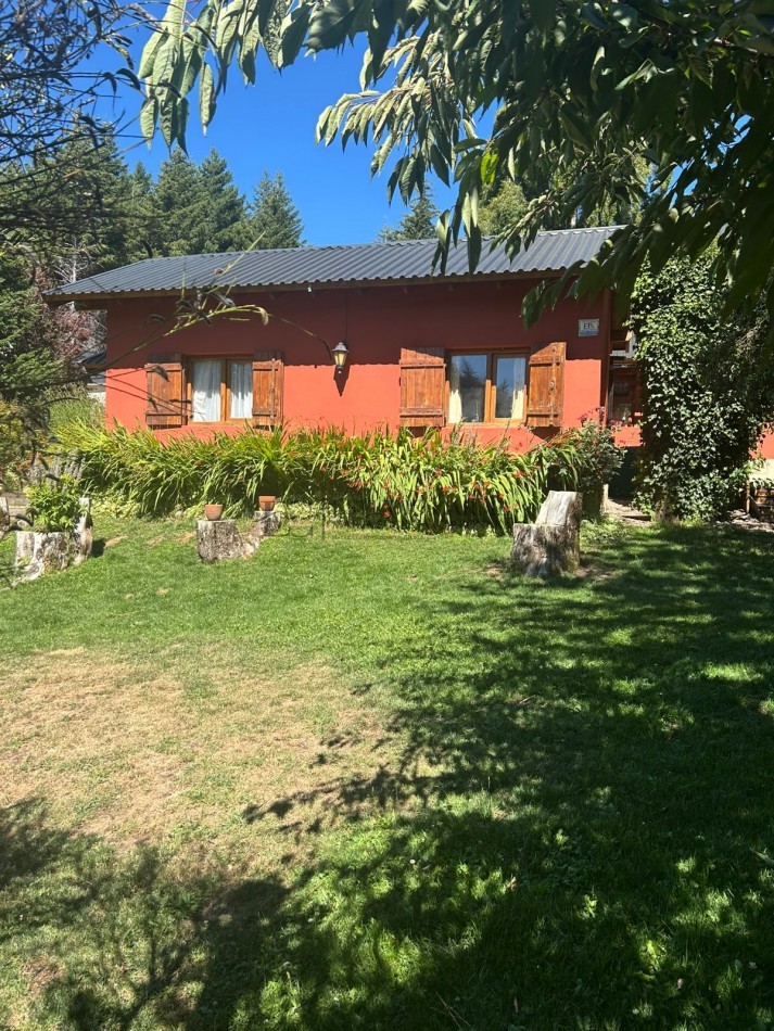 Casa en una planta en Bo. Las Rosas a 100 m de Bustillo km. 20,900 en venta en Bariloche