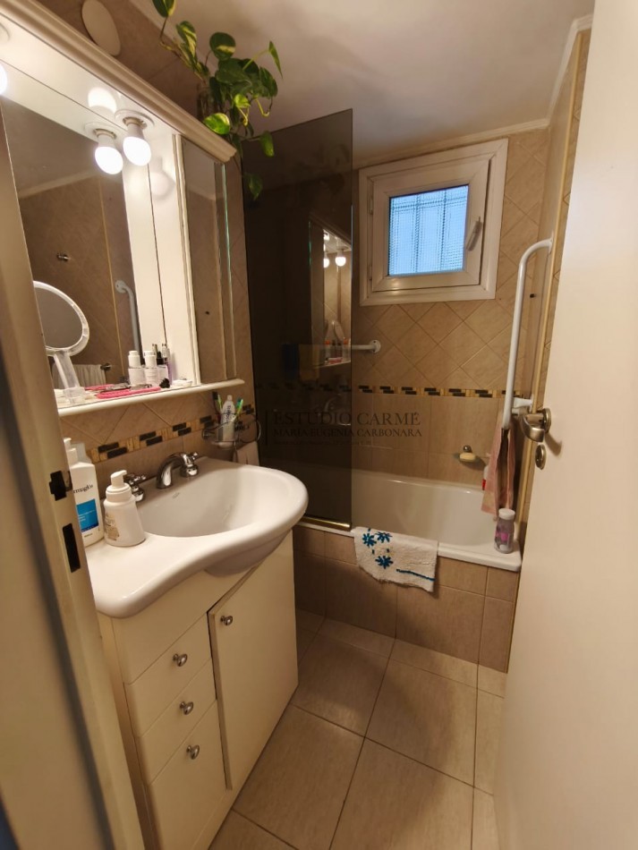 Depto 4 amb vivienda y apto profesional en el centro de Bariloche en alquiler permanente