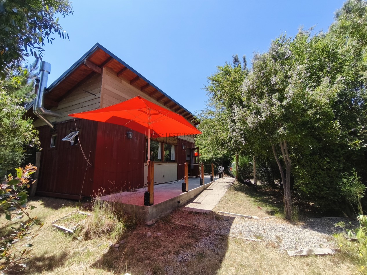 Casa en Lago Moreno con departamento + local u oficina en venta a 100 m de Playa del Viento Bariloche ideal vivienda mas renta turistica y emprendimiento