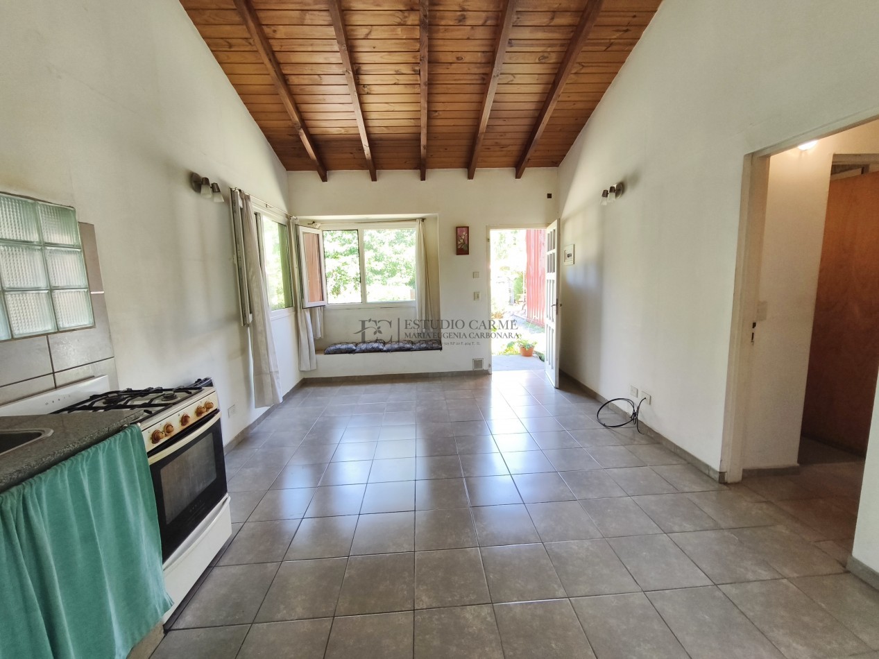 Casa en Lago Moreno con departamento + local u oficina en venta a 100 m de Playa del Viento Bariloche ideal vivienda mas renta turistica y emprendimiento