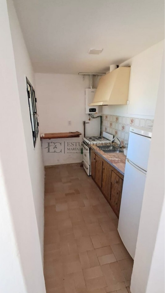 Lote con casa a 100 m del lago y del Rio Limay ubicacion estrategica en Dina Huapi con gas de red