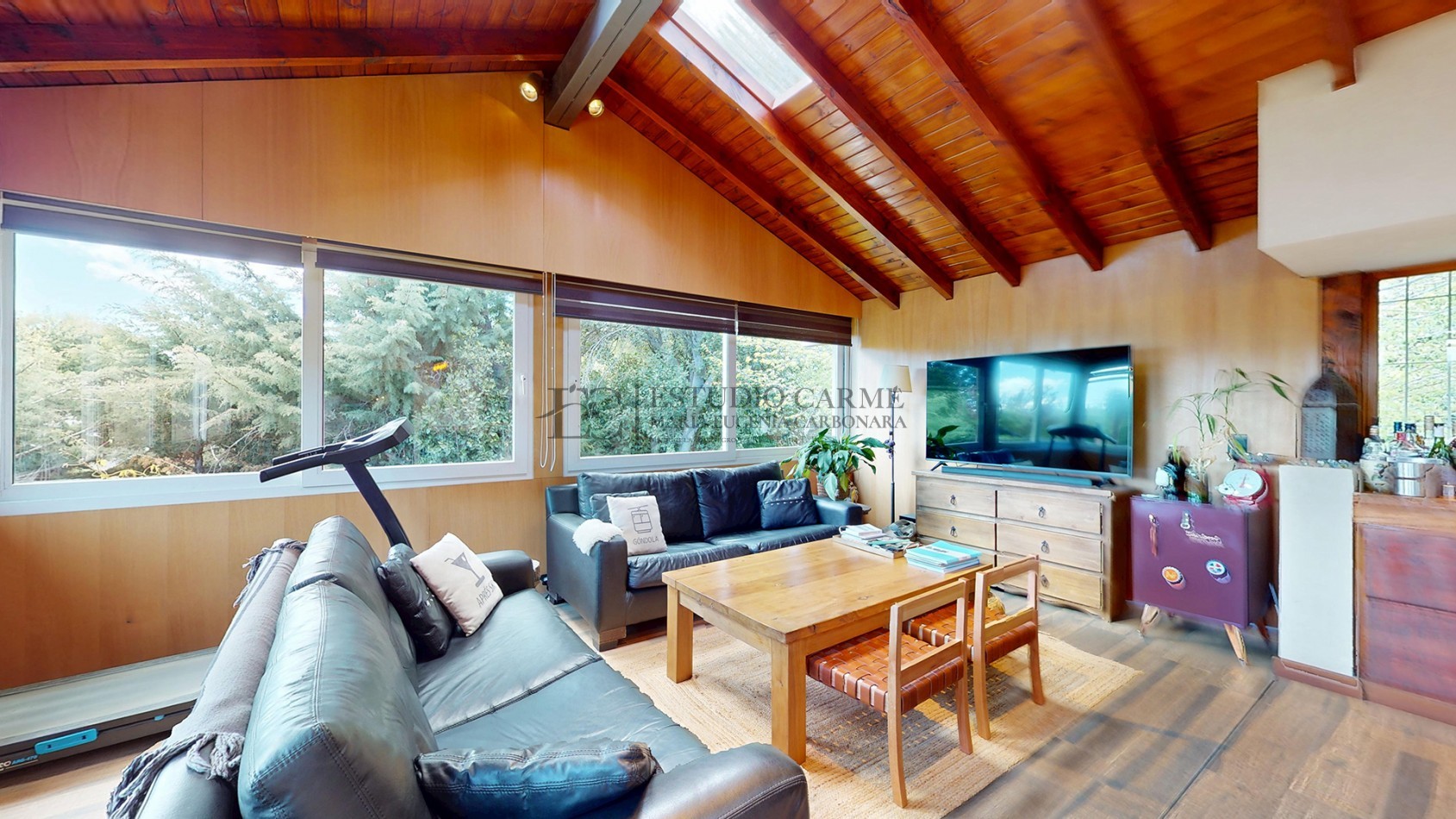 Amplia casa con pileta en La Cascada, Bariloche, en venta