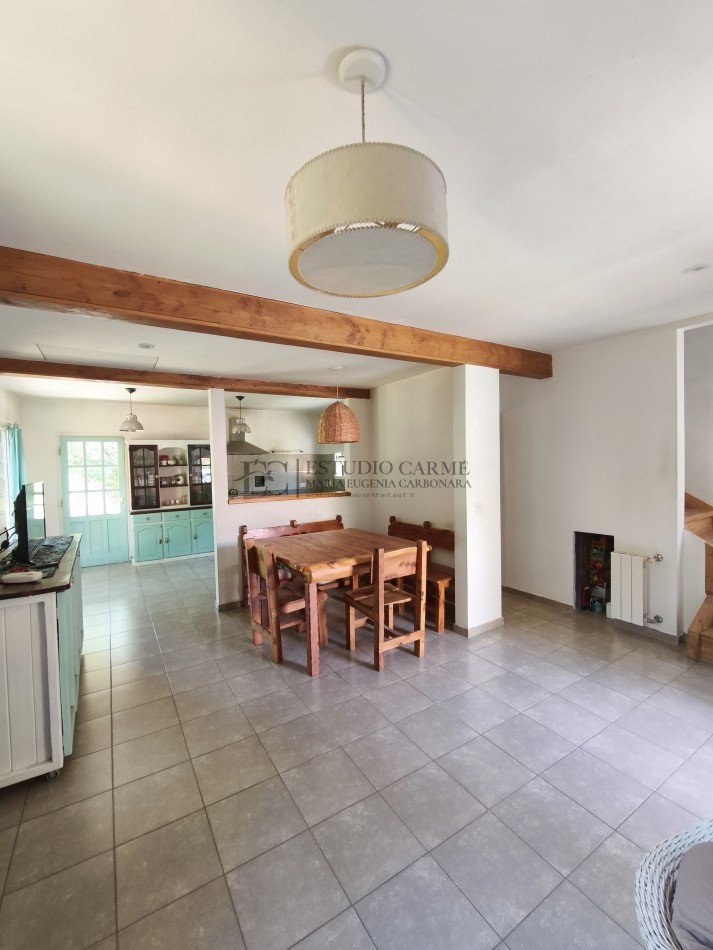 Casa en Lago Moreno con departamento + local u oficina en venta a 100 m de Playa del Viento Bariloche ideal vivienda mas renta turistica y emprendimiento