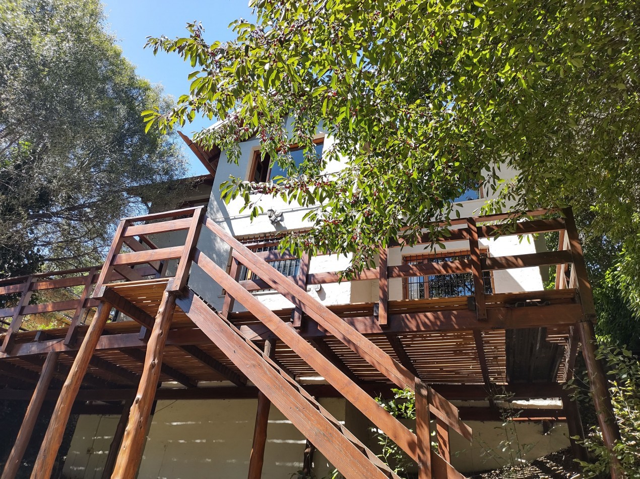 Casa 4 ambientes con vista a 100 m de Pioneros km 6, Bariloche en venta apto credito hipotecario UVA lote propio orientacion norte