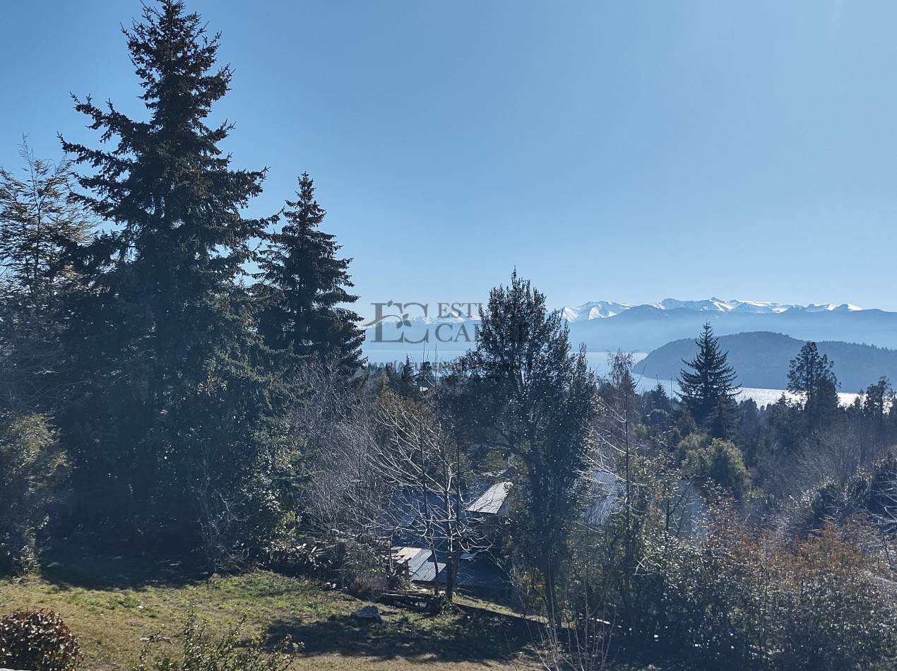 Vista al lago en San Ignacio del Cerro, Bariloche, con factibilidad para seguir construyendo