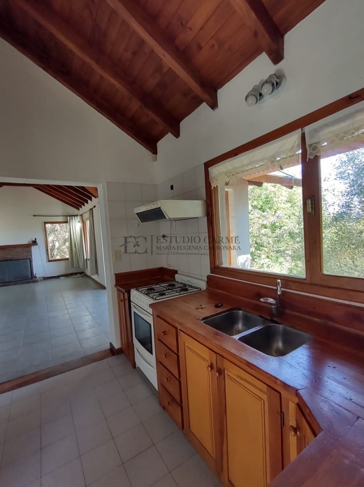 Casa 4 ambientes con vista a 100 m de Pioneros km 6, Bariloche en venta apto credito hipotecario UVA lote propio orientacion norte