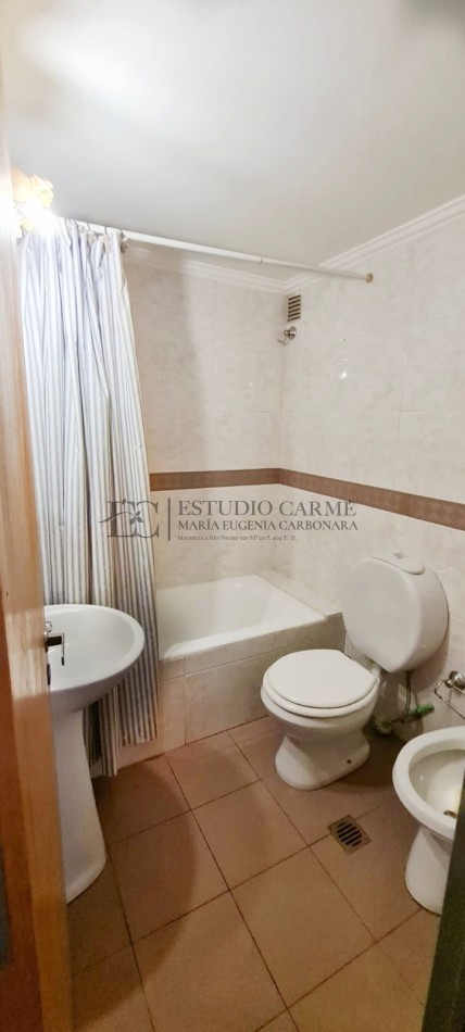 Depto 3 ambientes con baulera en el centro de Bariloche en venta apto credito hipotecario UVA
