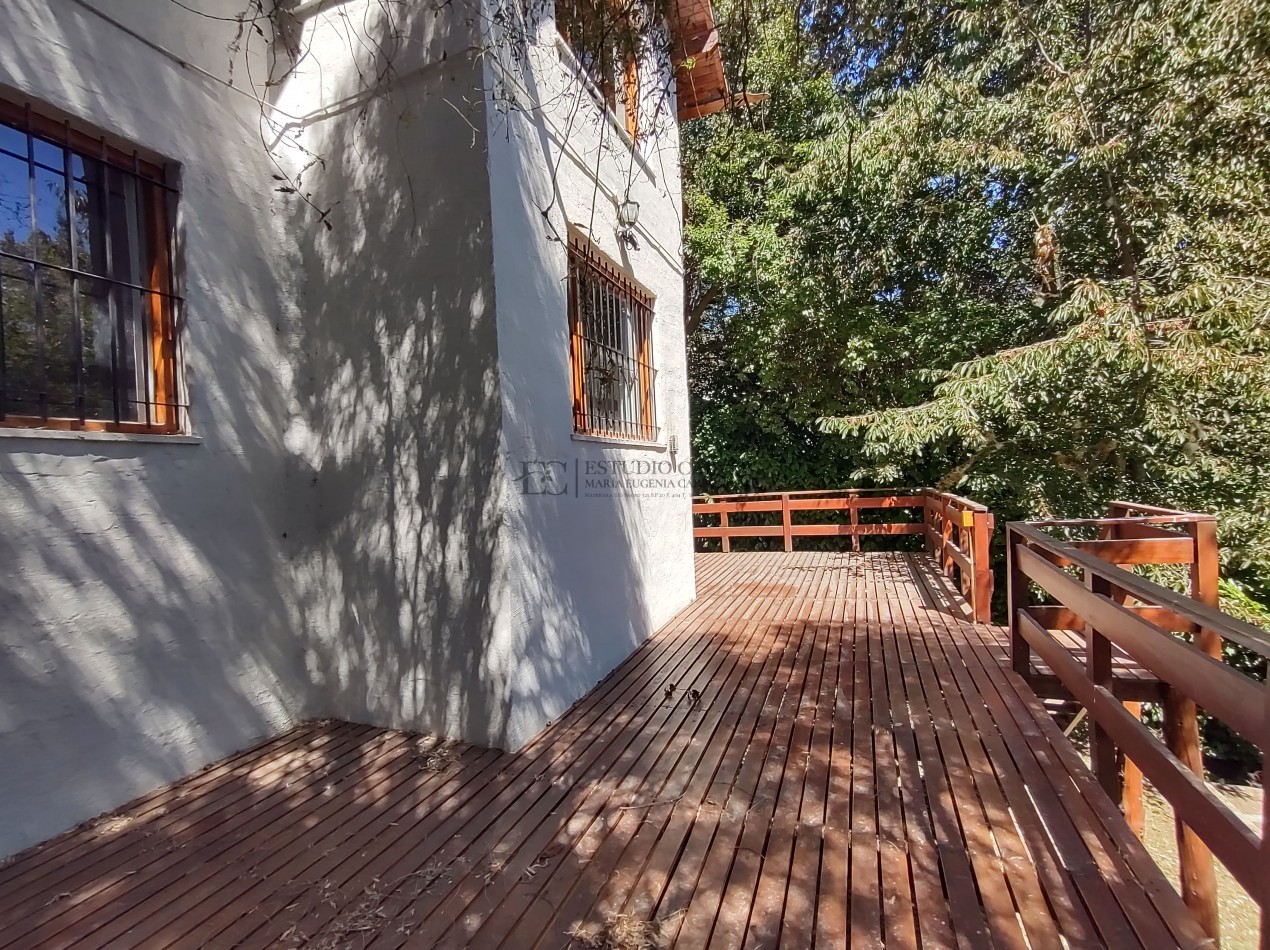 Casa 4 ambientes con vista a 100 m de Pioneros km 6, Bariloche en venta apto credito hipotecario UVA lote propio orientacion norte