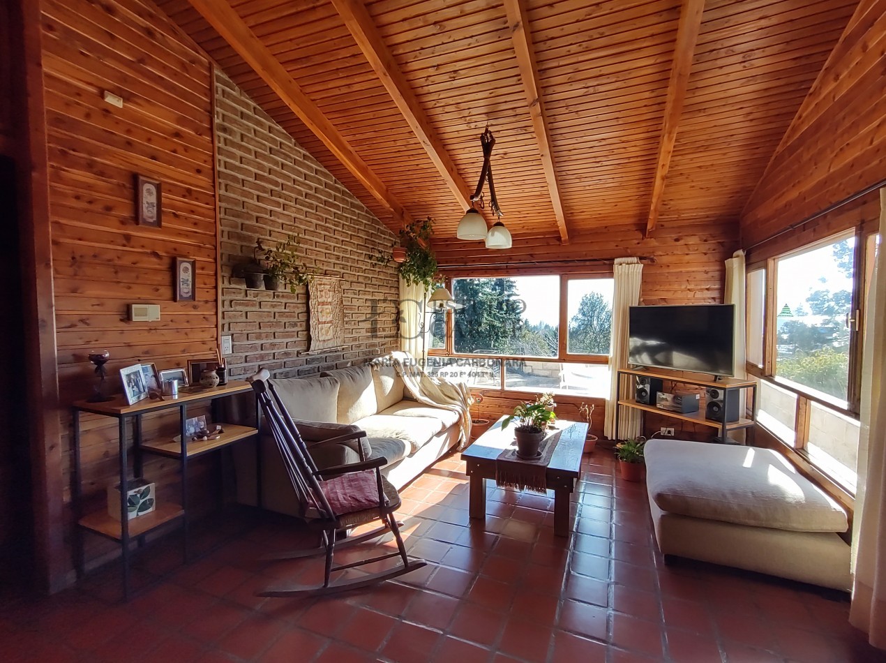 Vista al lago en San Ignacio del Cerro, Bariloche, con factibilidad para seguir construyendo