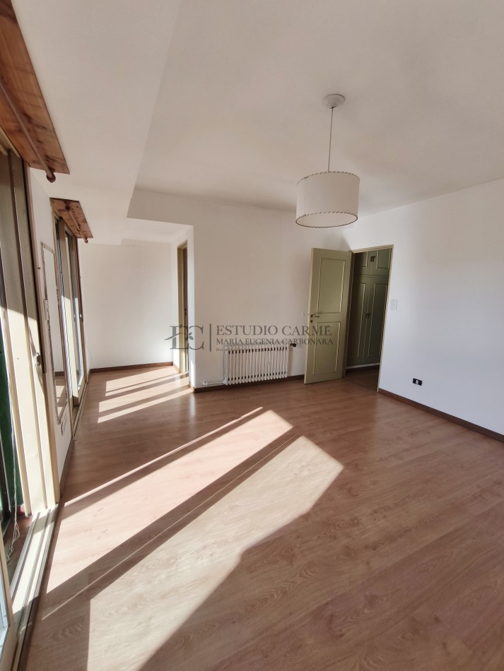 Semipiso duplex 2 suites en venta en el centro de Bariloche