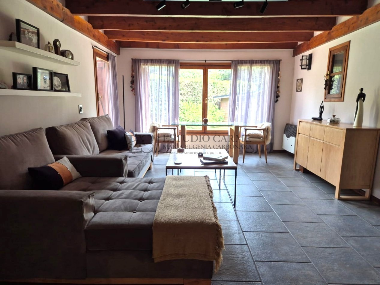 Casa + depto anexo en Barrio La Cascada de Bariloche. Alt. Bustillo Km 6 ideal vivienda y renta turistica venta inversion