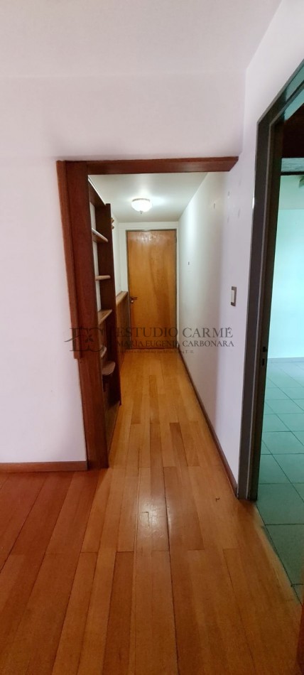 Depto 3 ambientes con baulera en el centro de Bariloche en venta apto credito hipotecario UVA