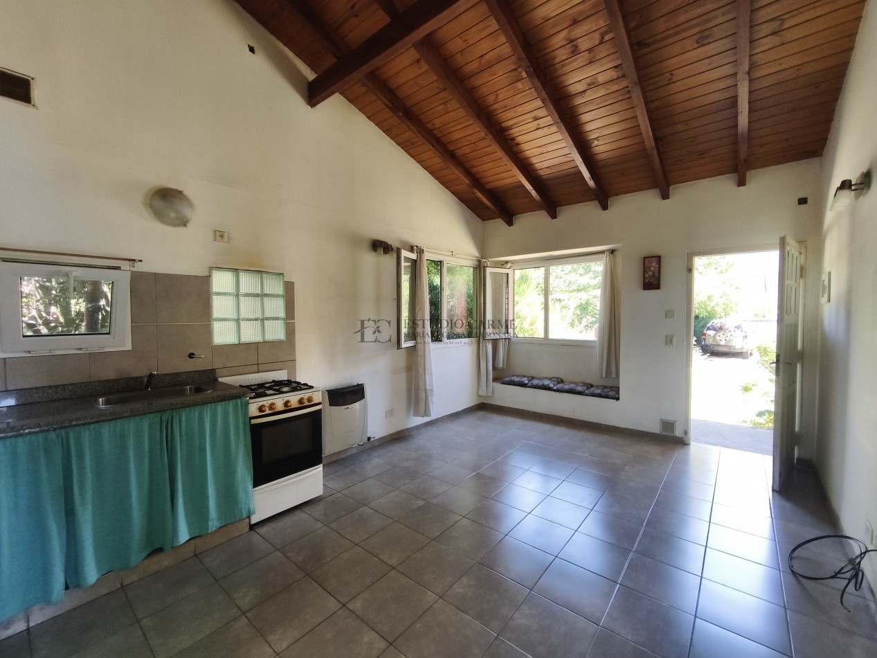 Casa en Lago Moreno con departamento + local u oficina en venta a 100 m de Playa del Viento Bariloche ideal vivienda mas renta turistica y emprendimiento