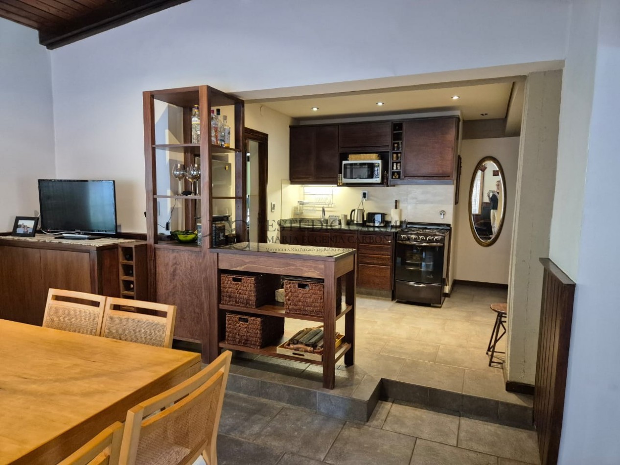 Casa + depto anexo en Barrio La Cascada de Bariloche. Alt. Bustillo Km 6 ideal vivienda y renta turistica venta inversion