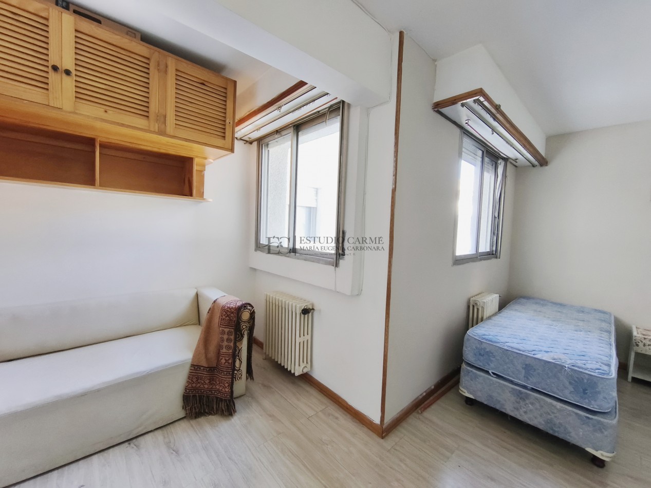 Comodo monoambiente centro de Bariloche a 50 m de Mitre en venta ideal inversion cocina separada 