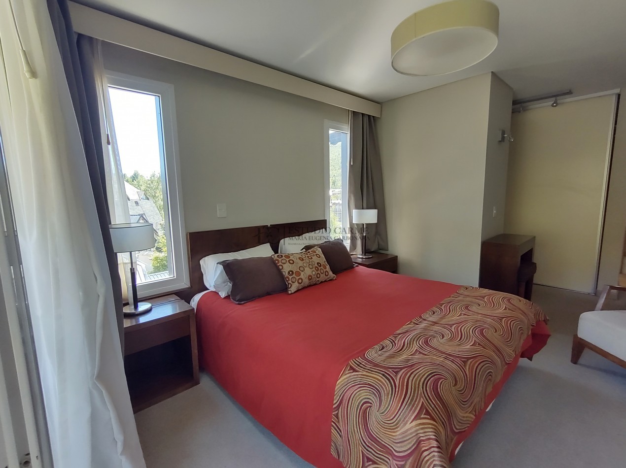 Departamento amoblado en Village Condo, Villa Catedral edif con spa, piscina cubierta gimnasio, jacuzzi. En venta apto turismo. Bariloche